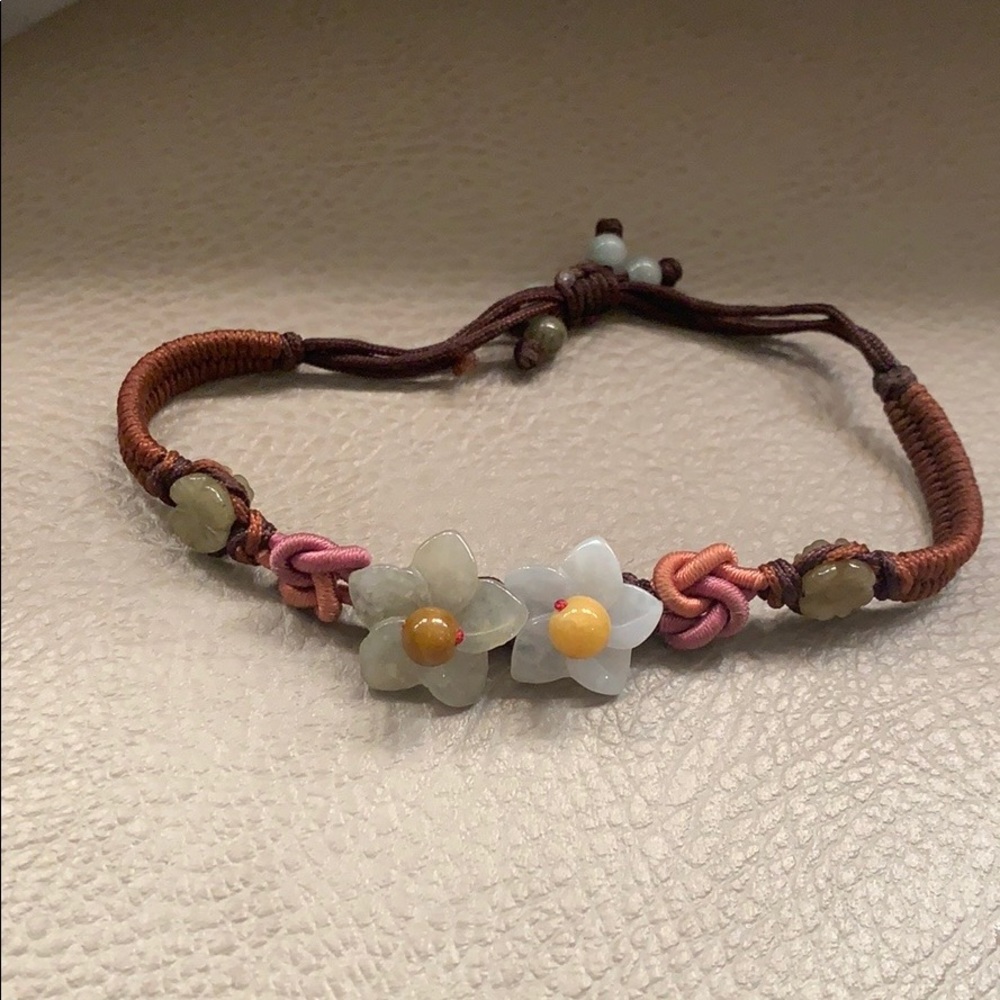 Jade string bracelet